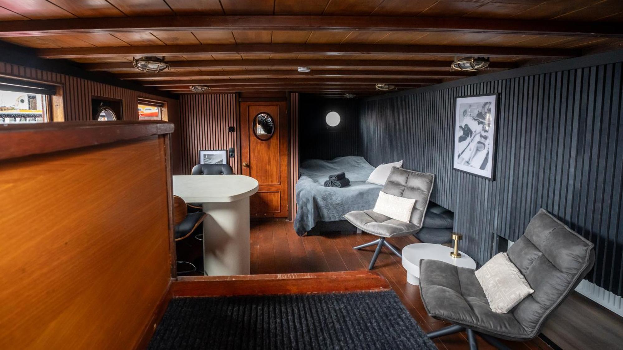 Houseboat-Amsterdam-Classic Exterior photo
