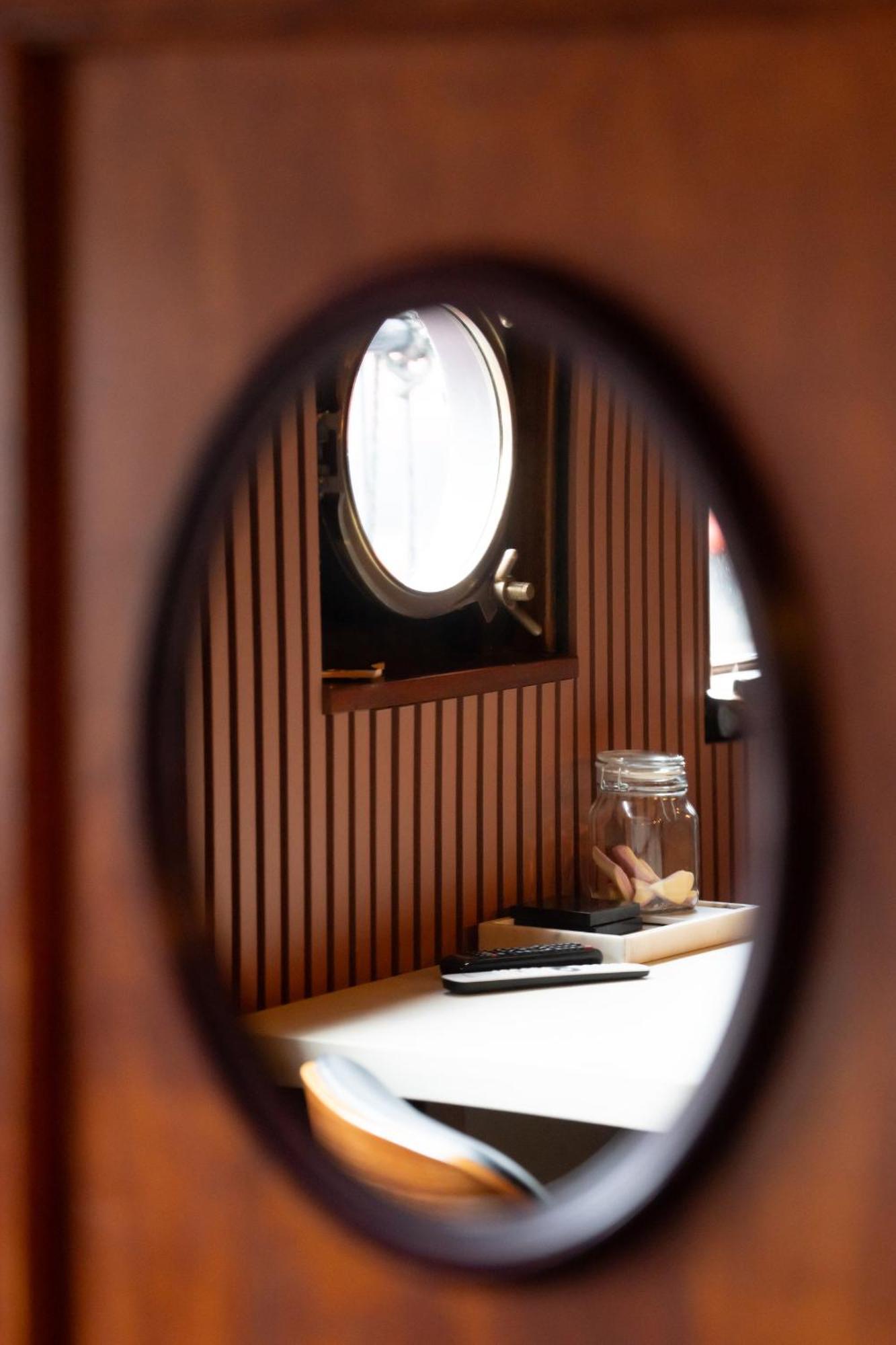 Houseboat-Amsterdam-Classic Exterior photo